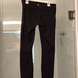 Black Plain Lululemon leggings